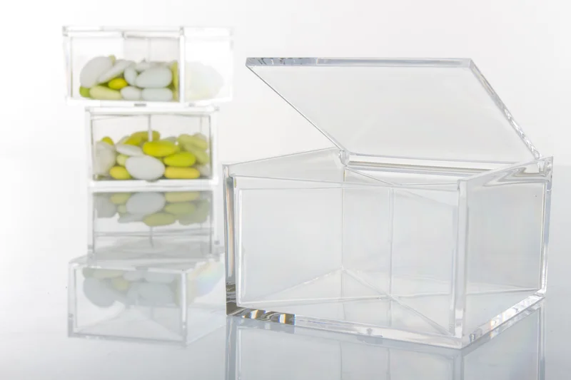 12 Scatoline in Plexiglass Trasparente 10x10x6cm con divisorio porta confetti - immagine 2